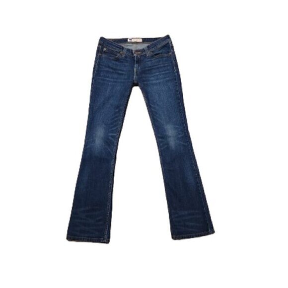 Levi's Mid-Rise Demi Curve Bootcut Jeans - Picture 2 of 8